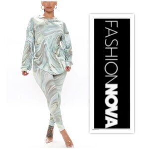 Fashion Nova "Just Let It Go" Legging Set